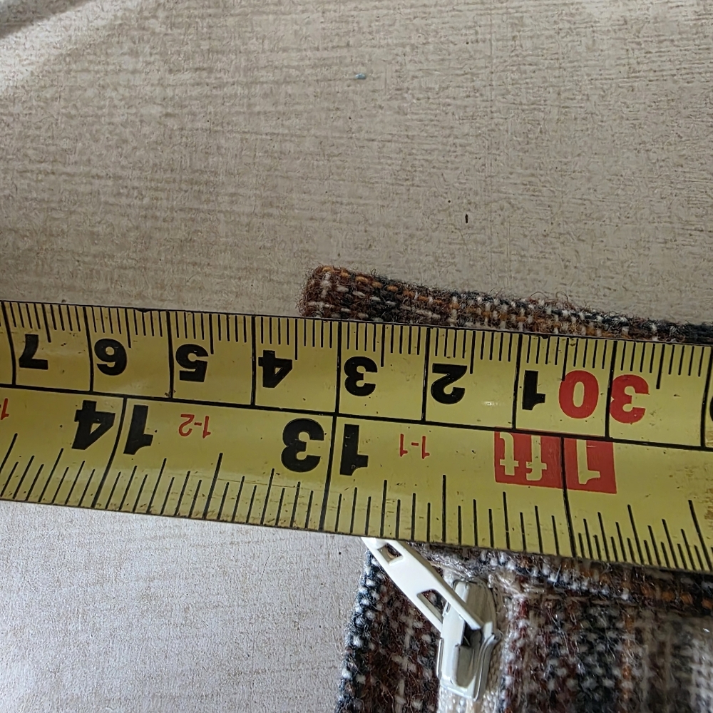 Vintage Plaid Midi Skirt in Brown and Tan - Picture 5 of 9